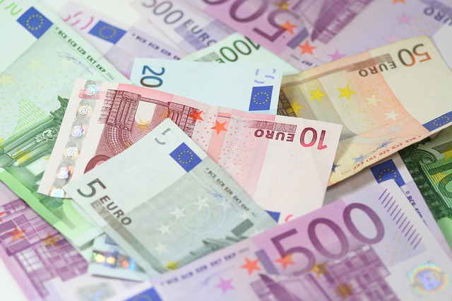 Weidmann wettert gegen EZB und Anleihekäufe